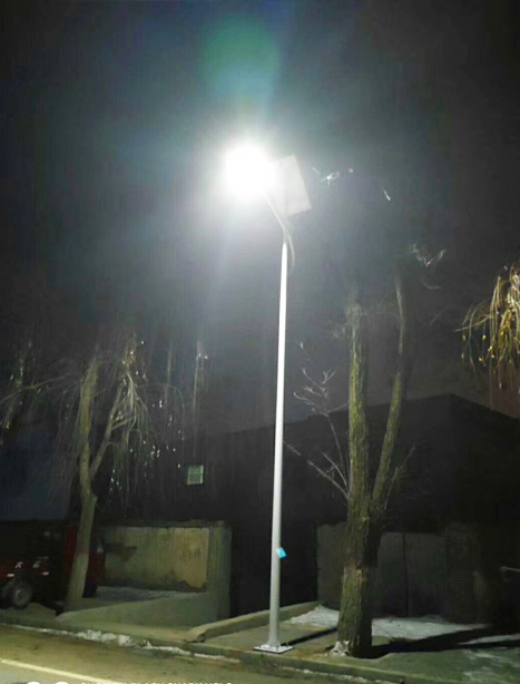 积石山县八宿太阳能路灯项目