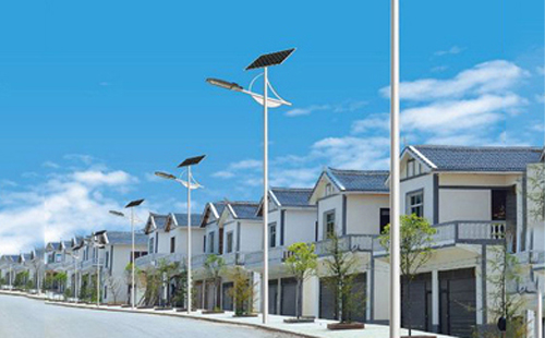 八宿太阳能路灯配置与在乡村道路照明中的应用